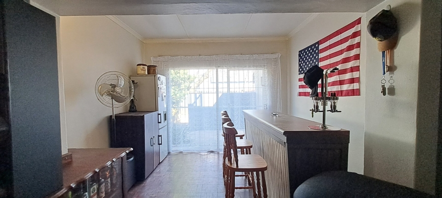 7 Bedroom Property for Sale in Bethlehem Free State